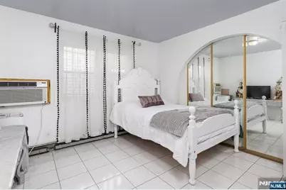 214 Morris Street, Fairview, NJ 07022 - Photo 12