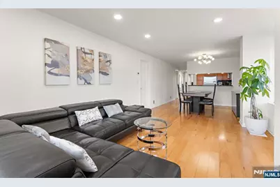 316 Nelson Court, Edgewater, NJ 07020 - Photo 10