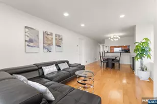 316 Nelson Ct, Edgewater, NJ 07020 - Photo 10