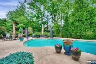 38 Geraldine Rd, Englewood Cliffs, NJ 07632 - Photo 32