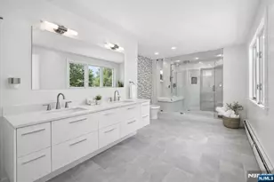 360 Valley View Ave, Paramus, NJ 07652 - Photo 46