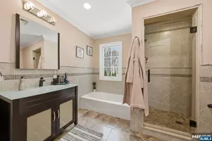 461 Arthur Terrace, Paramus, NJ 07652 - Photo 24