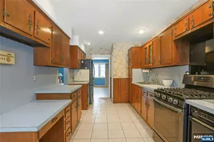 52 Deer Trail Rd, Hillsdale, NJ 07642 - Photo 18