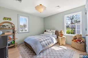 388 Beveridge Rd, Ridgewood, NJ 07450 - Photo 16