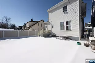 32 Newfield St, East Orange, NJ 07017 - Photo 4