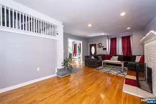 32 Newfield St, East Orange, NJ 07017 - Photo 14