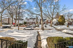 951 Darien Terrace, Teaneck Township, NJ 07666 - Photo 6