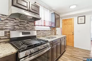 135 Dixon Ave, Paterson, NJ 07501 - Photo 24