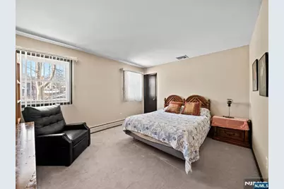5 Woodland Road, Bloomfield, NJ 07003 - Photo 12
