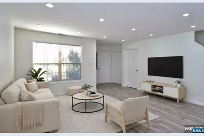 223 16th Avenue, Newark, NJ 07103 - Photo 2