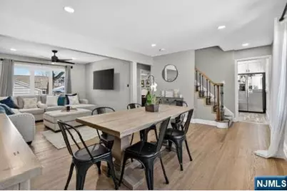 88 Harrington Road, Clifton, NJ 07012 - Photo 4