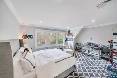 187 Buckingham Road, Tenafly, NJ 07670 - Photo 36