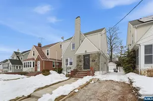 731 Woodland Ave, Roselle Park, NJ 07204 - Photo 2