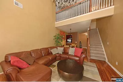 175 Rochelle Avenue 301 #301, Rochelle Park Township, NJ 07662 - Photo 6