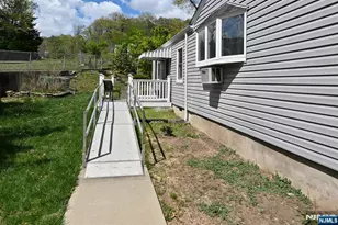 23 Hamil Ct, Clifton, NJ 07013 - Photo 24