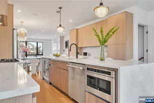 267 13th St, Palisades Park, NJ 07650 - Photo 12