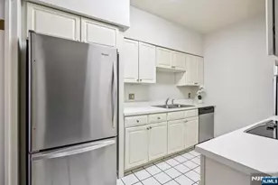 10 Smith Manor Blvd 107, West Orange Township, NJ 07052 - Photo 12