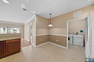 6406 Warrens Way Top Floor &amp Dee, Wanaque, NJ 07465 - Photo 10