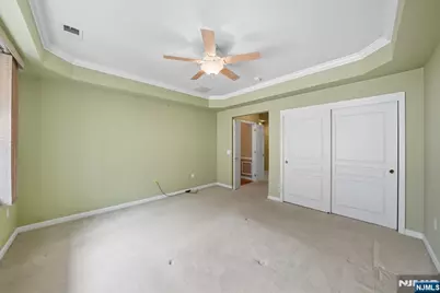 6406 Warrens Way Top Floor &amp; Dee #TOP FLOOR &amp; DEE, Wanaque, NJ 07465 - Photo 28