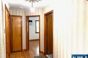 734 Louise Ct, Lyndhurst Township, NJ 07071 - Photo 6