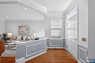 4 Generals Ln, Totowa, NJ 07512 - Photo 2