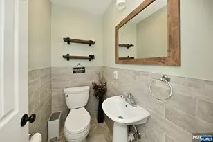 262 Spring Valley Ave, Hackensack, NJ 07601 - Photo 10