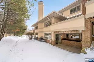 19 Fox Run Rd, Allendale, NJ 07401 - Photo 34