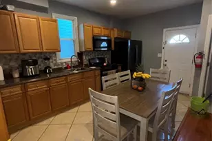 23 Oak St, Paterson, NJ 07501 - Photo 8