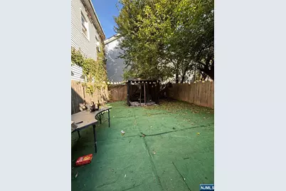 23 Oak Street, Paterson, NJ 07501 - Photo 20