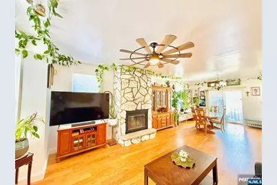 22 Church Street, Nutley, NJ 07110 - Photo 4