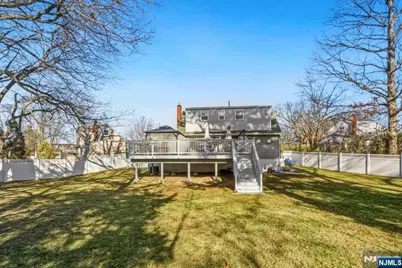 21-10 Carlisle Place, Fair Lawn, NJ 07410 - Photo 26