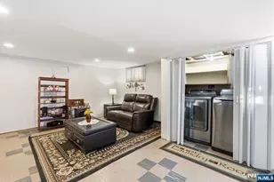 21-10 Carlisle Pl, Fair Lawn, NJ 07410 - Photo 24