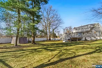 21-10 Carlisle Place, Fair Lawn, NJ 07410 - Photo 30