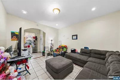 30 N 11th Street, Newark, NJ 07107 - Photo 16