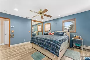 9 Chalen Ct, Pompton Lakes, NJ 07442 - Photo 12