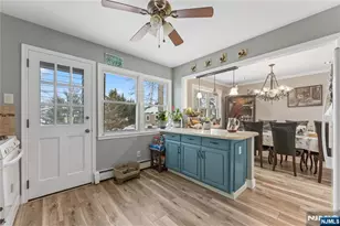 9 Chalen Ct, Pompton Lakes, NJ 07442 - Photo 10