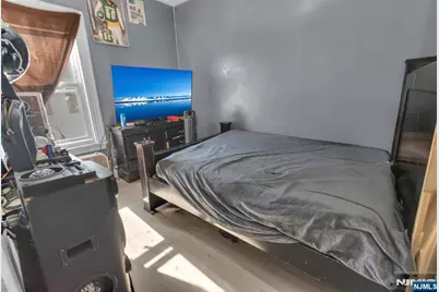 37 Blum Street, Newark, NJ 07103 - Photo 18