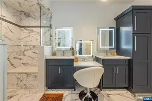 301 Kensington Ln 195, Livingston, NJ 07039 - Photo 18