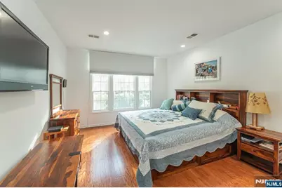 301 Kensington Lane 195 #195, Livingston, NJ 07039 - Photo 16