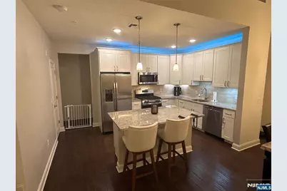 36 Elston Court, Wanaque, NJ 07420 - Photo 2