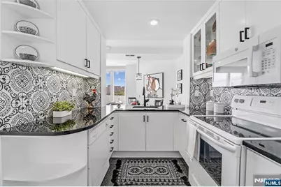 600 Harbor Boulevard 926 #926, Weehawken, NJ 07086 - Photo 10