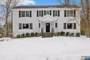 4 Lindeman Ave, Closter, NJ 07624 - Photo 2