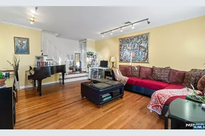 403 Hazlitt Avenue, Leonia, NJ 07605 - Photo 2