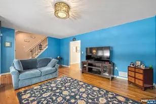 19 Colfax Dr, Pequannock Township, NJ 07440 - Photo 8