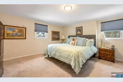 19 Colfax Drive, Pequannock Township, NJ 07440 - Photo 18