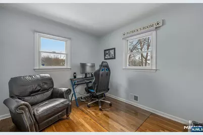 19 Colfax Drive, Pequannock Township, NJ 07440 - Photo 16