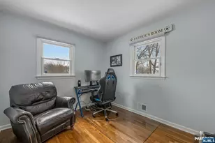 19 Colfax Dr, Pequannock Township, NJ 07440 - Photo 16