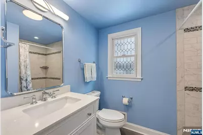 19 Colfax Drive, Pequannock Township, NJ 07440 - Photo 20