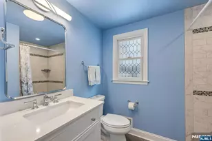 19 Colfax Dr, Pequannock Township, NJ 07440 - Photo 20