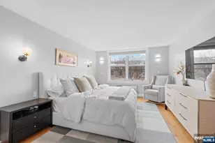 100 Grand Cove Way 3A, Edgewater, NJ 07020 - Photo 10